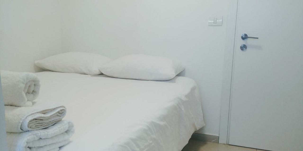 Dizengoff Penthouse Boutique Hostel Tel Aviv Pokoj fotografie